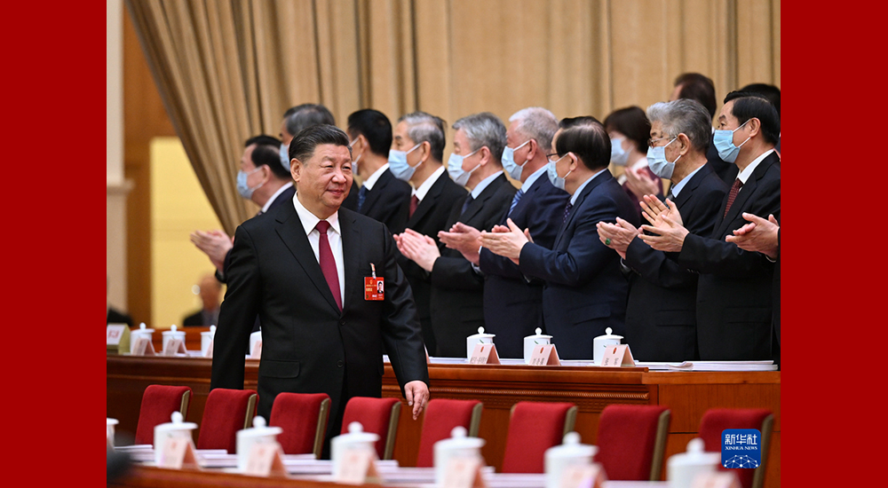 3月5日，第十四屆全國(guó)人民代表大會(huì)第一次會(huì)議在北京人民大會(huì)堂開(kāi)幕。習(xí)近平步入會(huì)場(chǎng)。